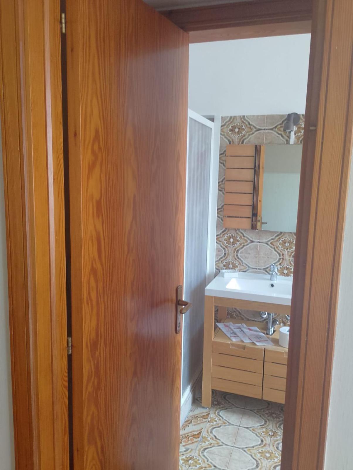 Monolocali Da Vinci Hotell Falconara Marittima Rum bild